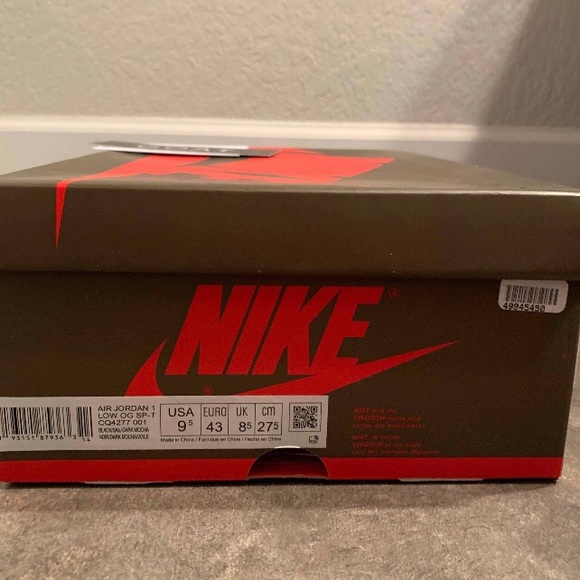 Travis Scott 1s lows - Picture 7 of 9